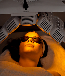 Light-Emitting-Diode-Treatment